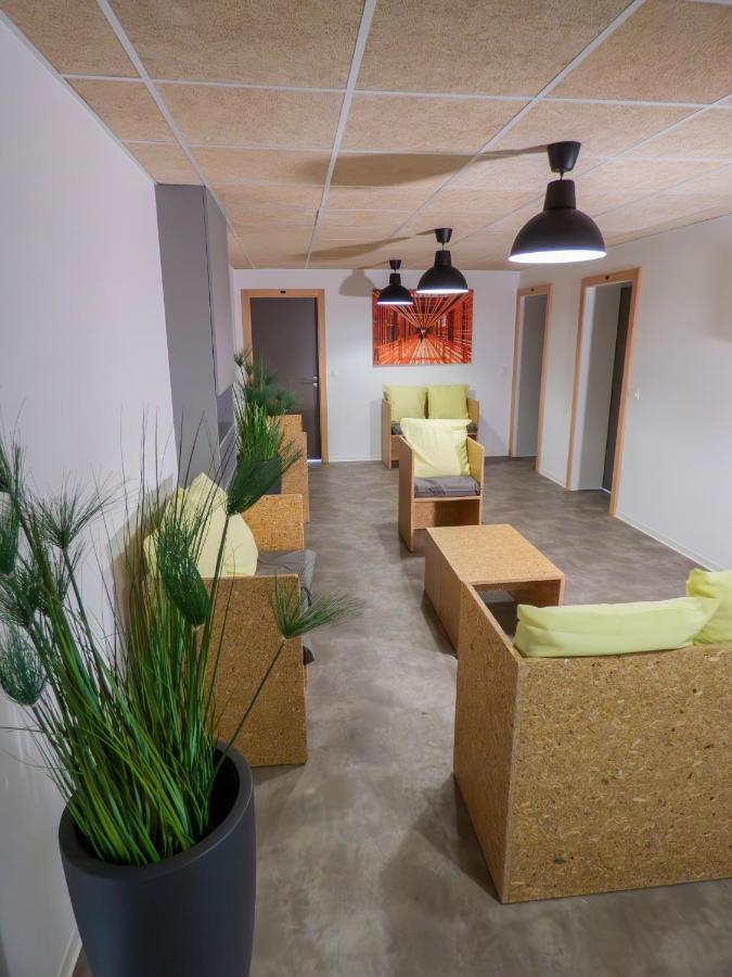 埃皮纳勒La Colloc公寓式酒店 外观 照片