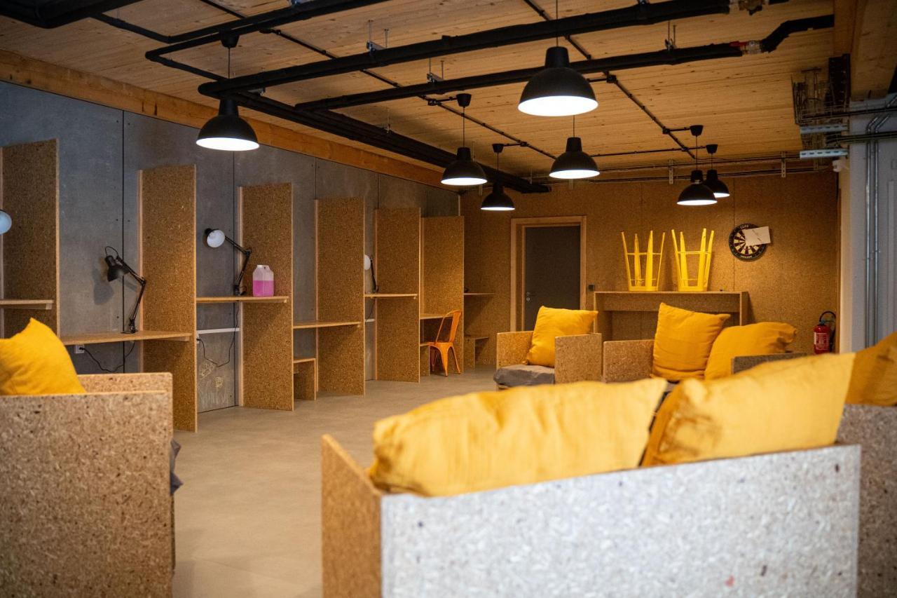 埃皮纳勒La Colloc公寓式酒店 外观 照片
