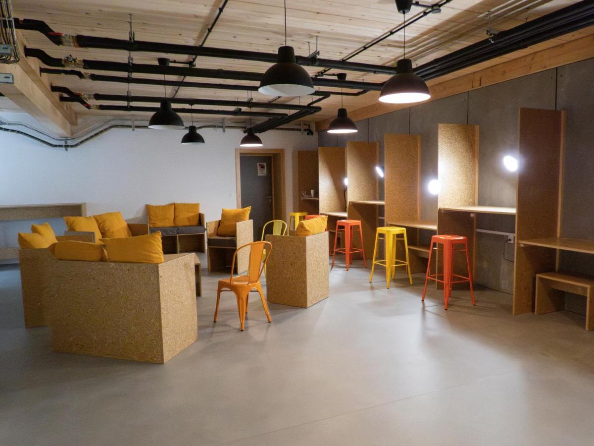 埃皮纳勒La Colloc公寓式酒店 外观 照片